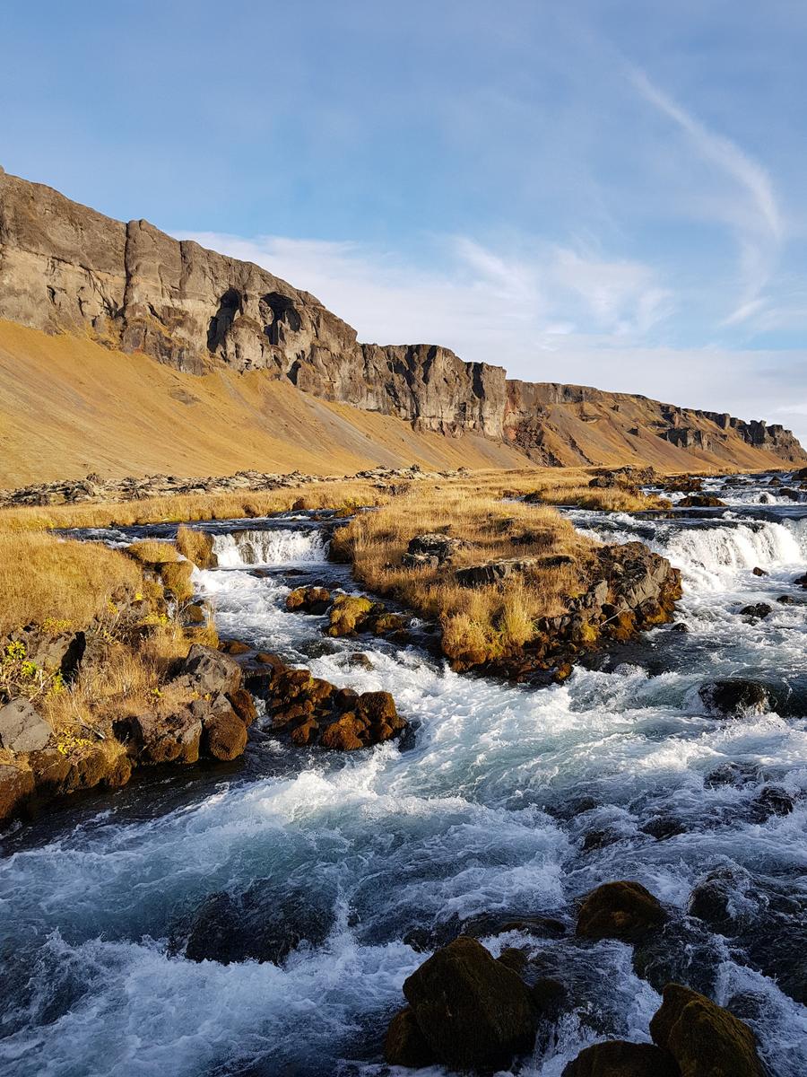 Waterfall on way to Svartifoss